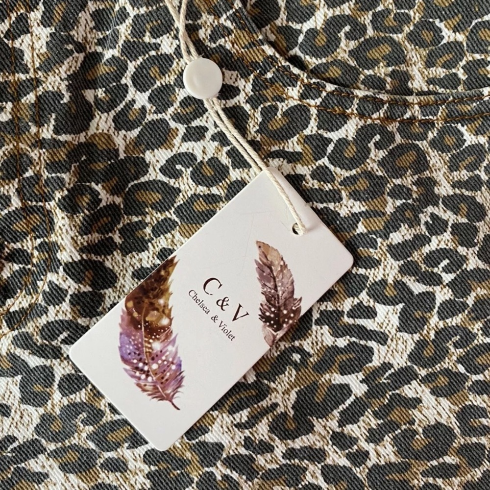 Chelsea & Violet Leopard Print Shorts SZ 26 - Picture 4 of 6